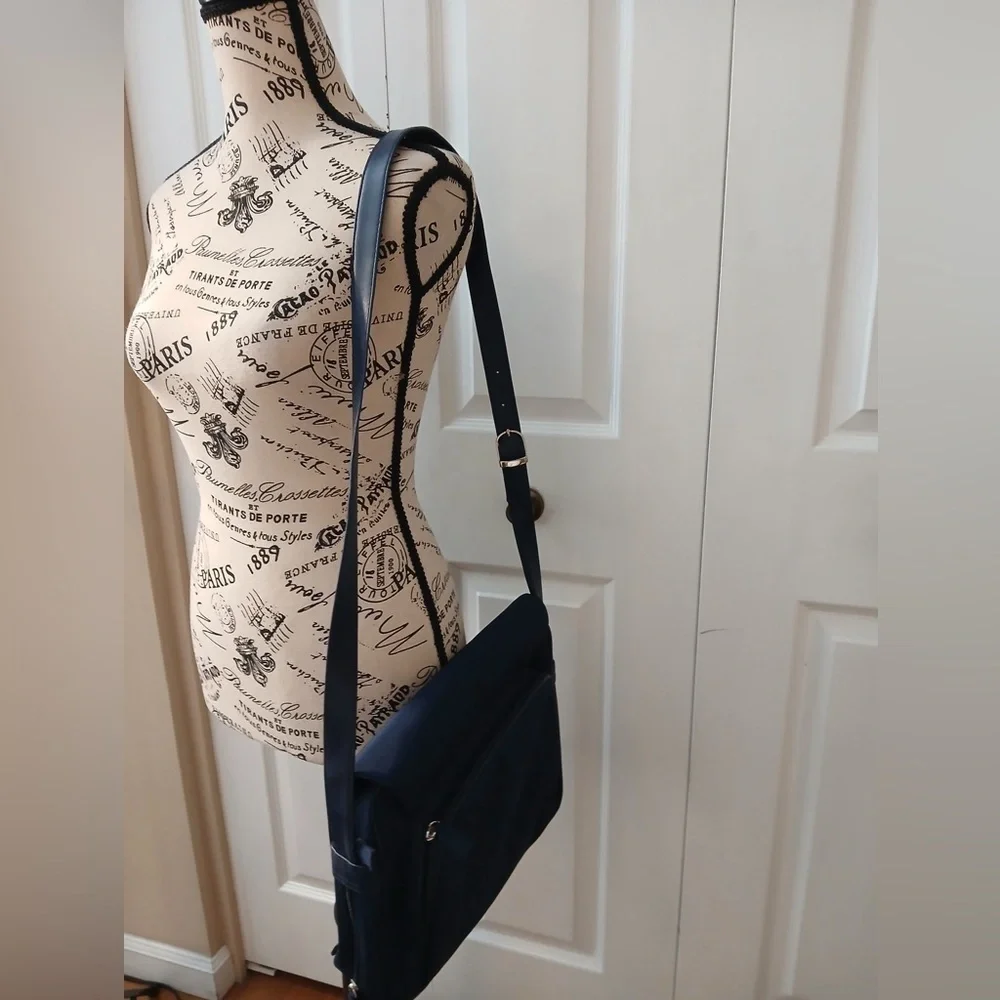 Chic Navy Blue Women's Satchel